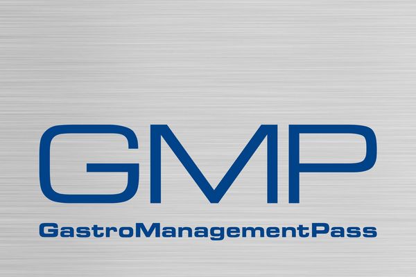 Logo: GMP - GastroManagementPass in blue letters on silver background